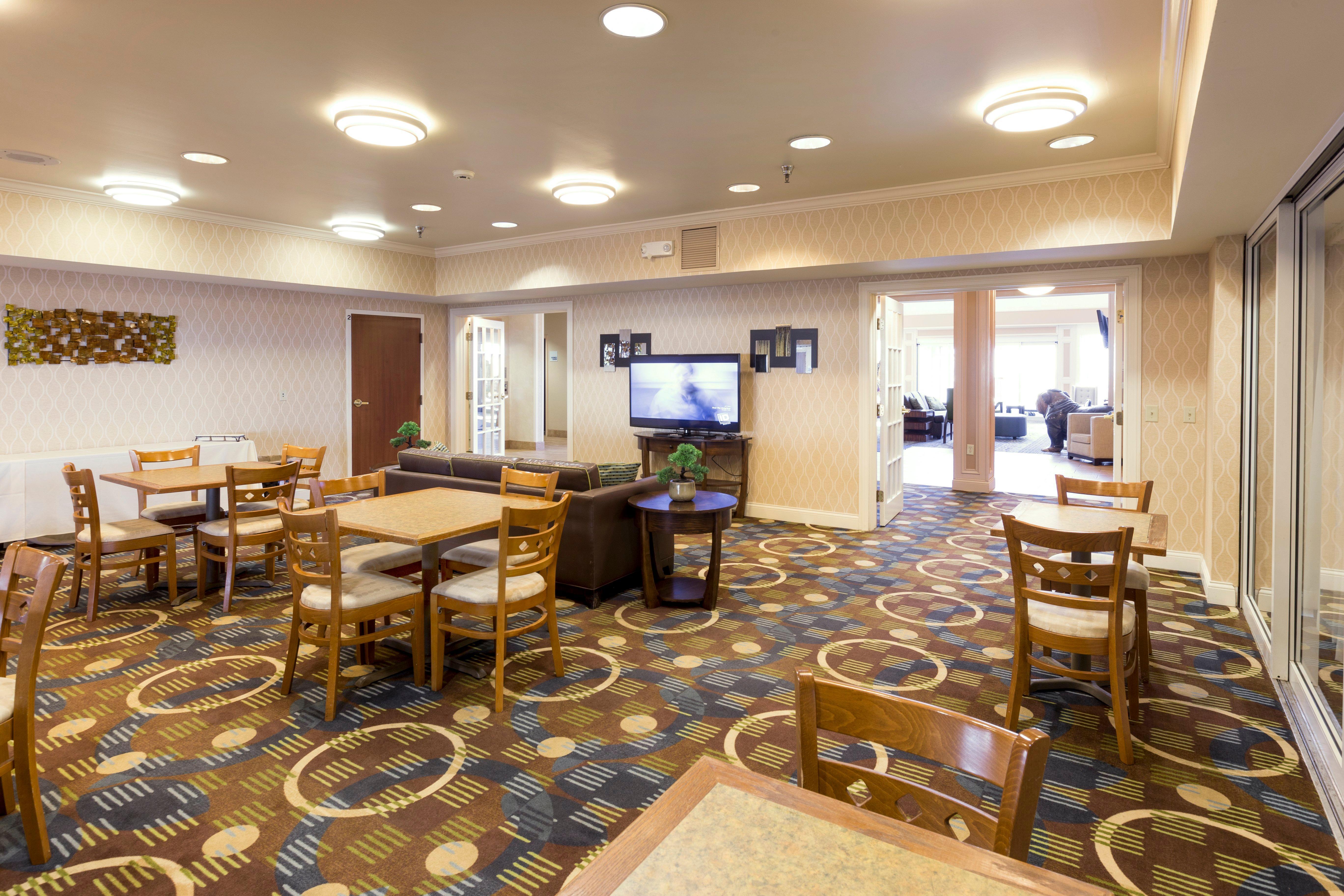 Holiday Inn Express Hotel & Suites-Saint Joseph By Ihg Exteriör bild