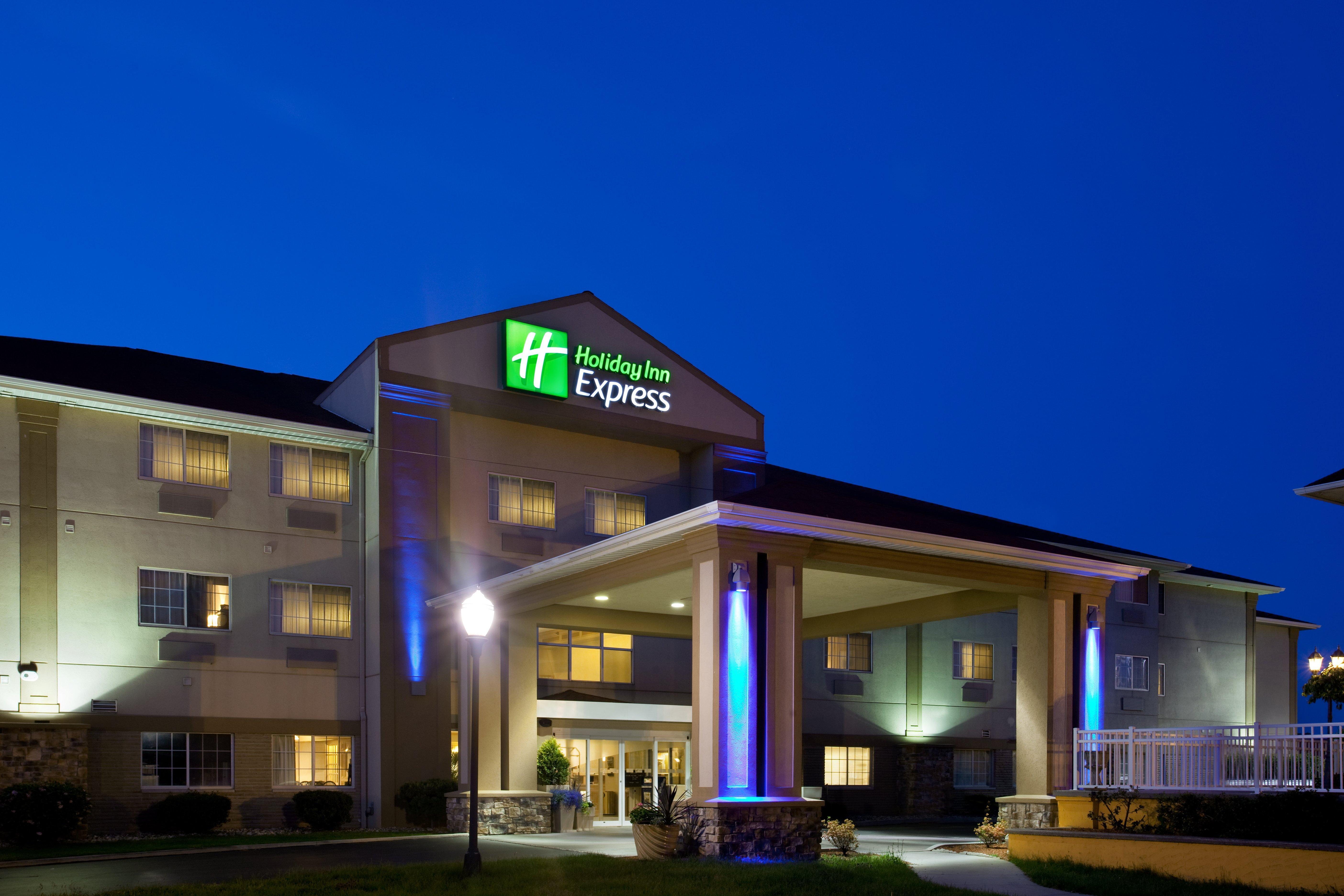 Holiday Inn Express Hotel & Suites-Saint Joseph By Ihg Exteriör bild