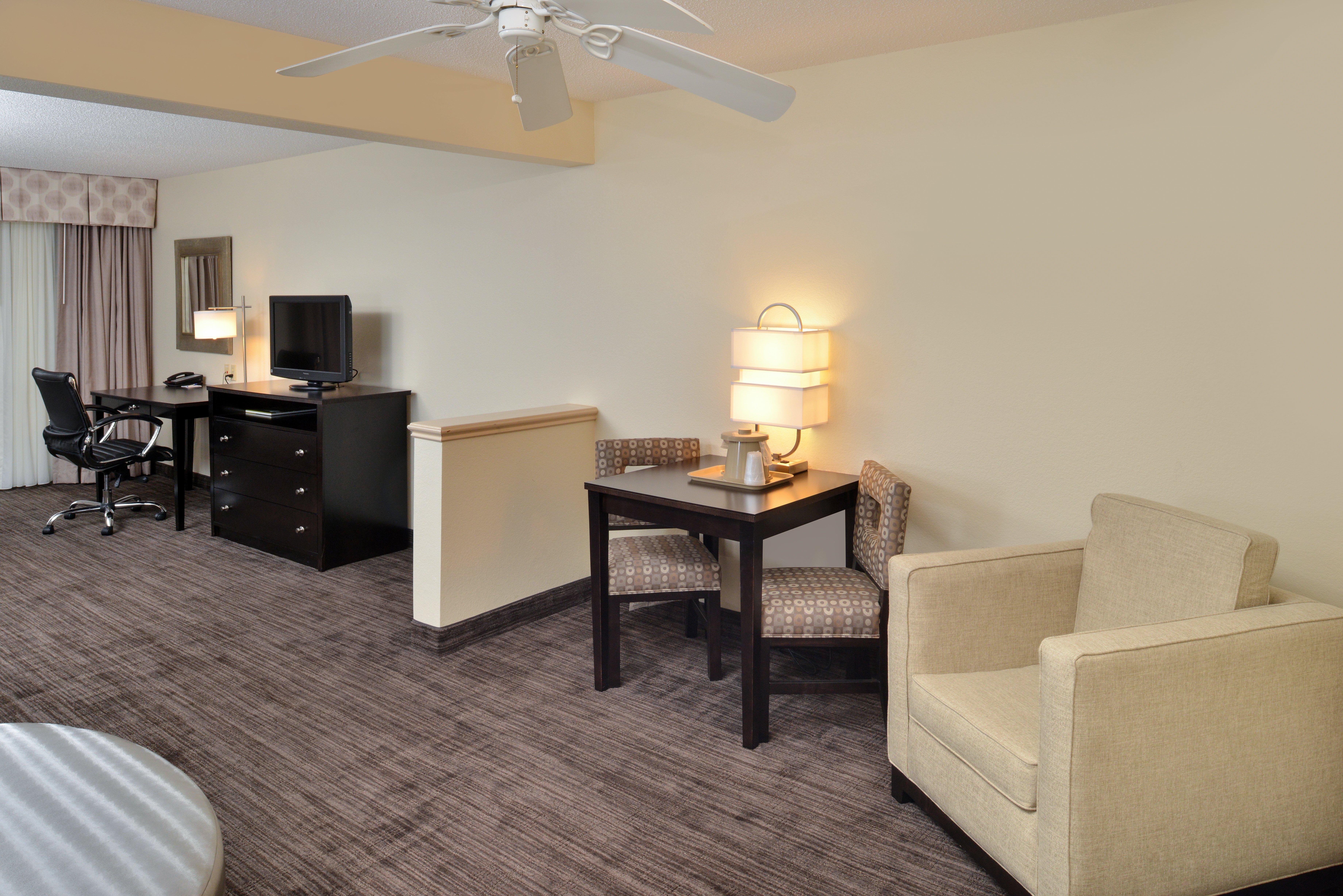 Holiday Inn Express Hotel & Suites-Saint Joseph By Ihg Exteriör bild